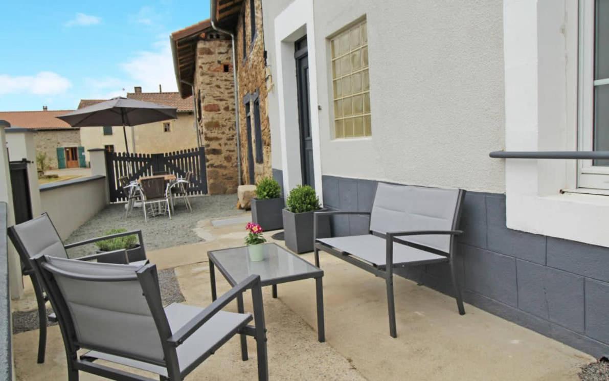 Villa La Poire En 2 Saint-Junien Exterior foto